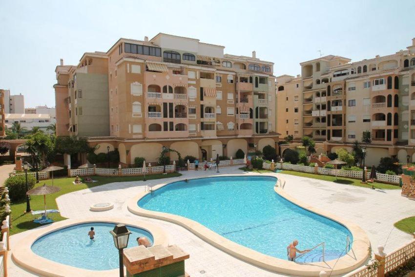 Apartment To Rent In Costa Blanca Torrevieja Extérieur photo